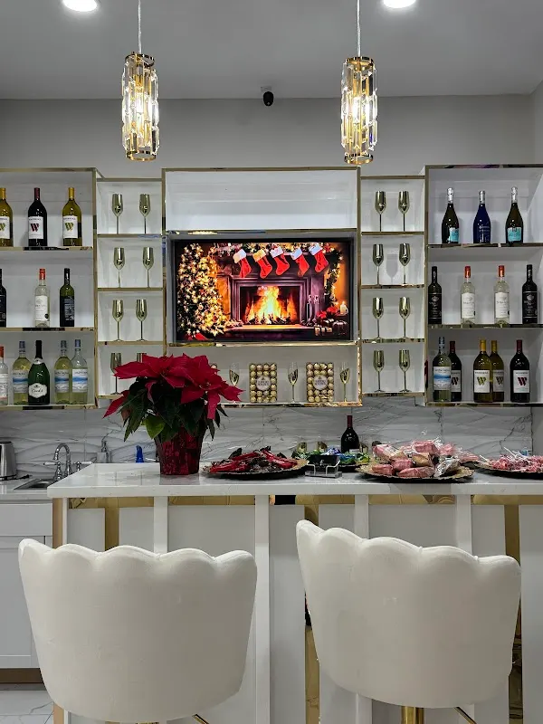 5th Nail Lounge Saint Johns — Nail salon in St Johns